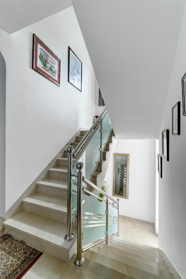 Senada Apartments Selce Exterior foto