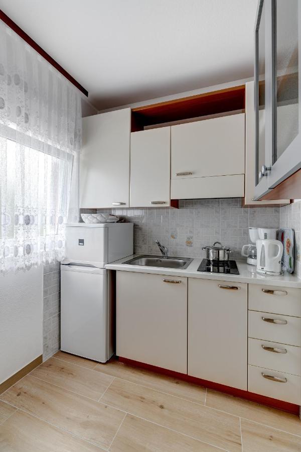 Senada Apartments Selce Exterior foto