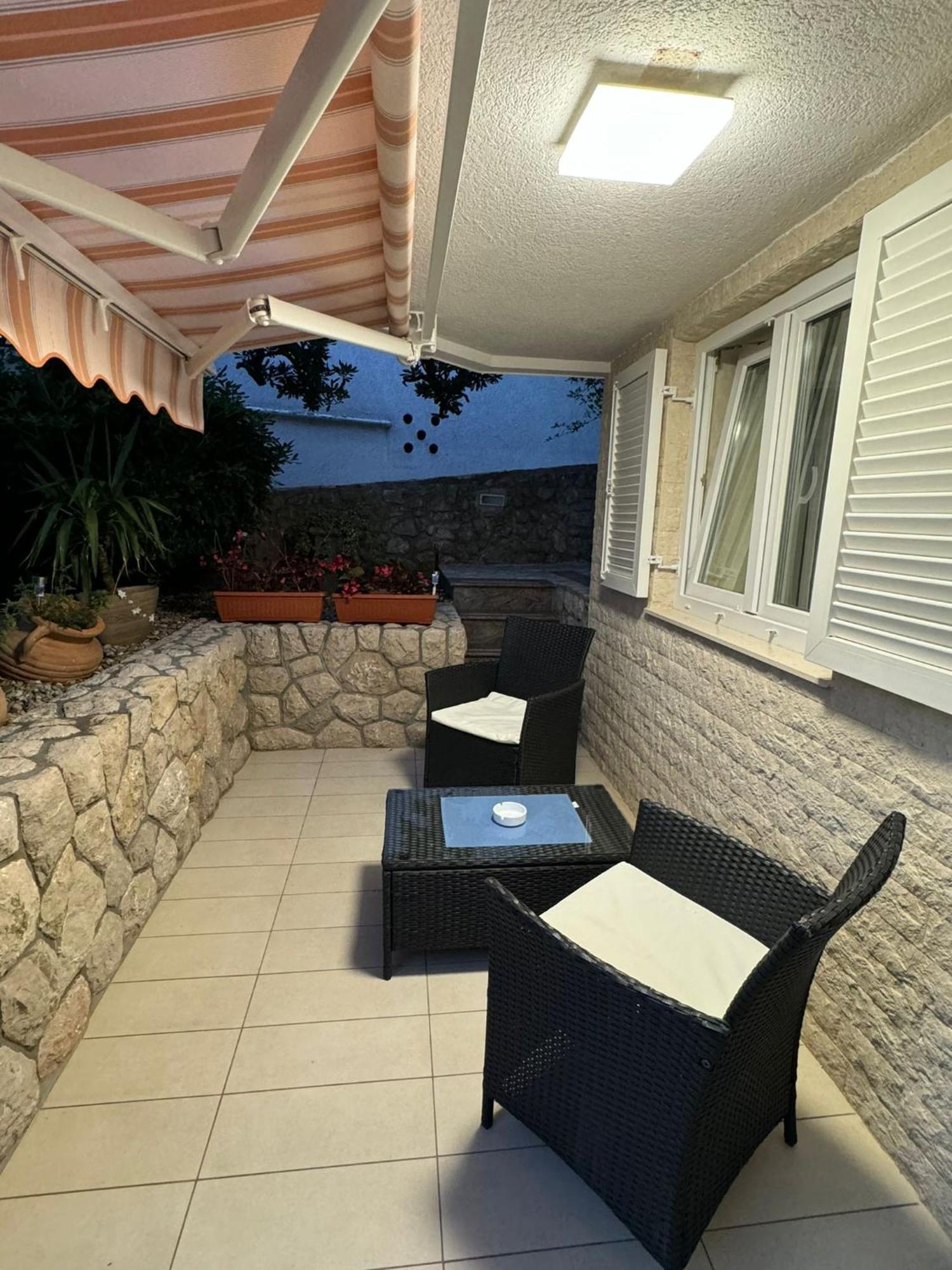 Senada Apartments Selce Exterior foto